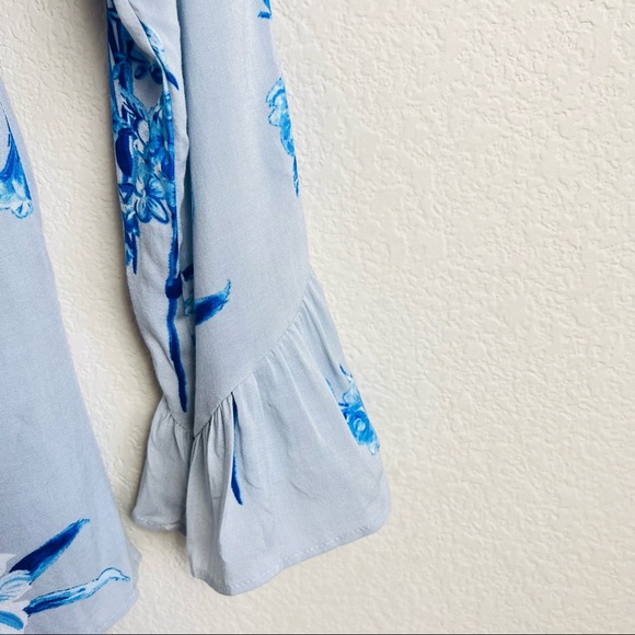 Altar’d State Grey & Blue Floral Surplice Layered Boho Romper - Picture 5 of 9